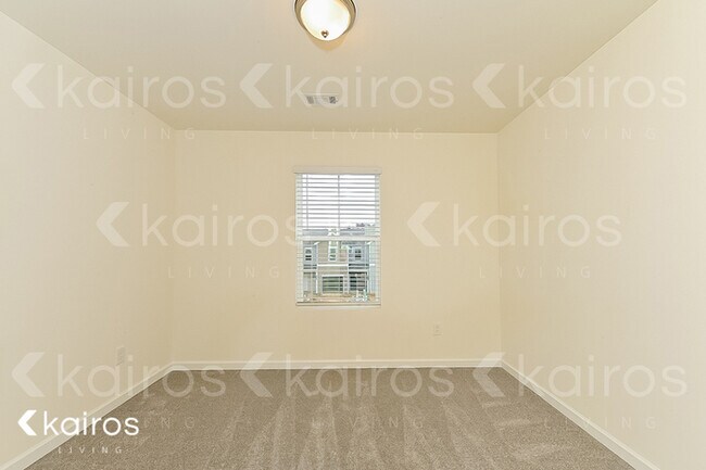 Building Photo - 149 Dudley Way