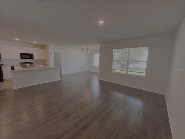 Building Photo - 5001 SW 97th Pl