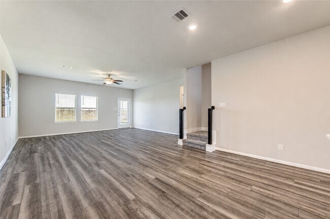 Building Photo - 1218 Glendora Dr