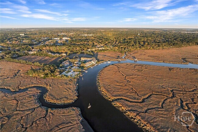 Building Photo - 12502 Apache Ave
