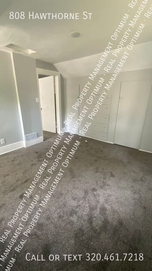 Building Photo - 808 Hawthorne St