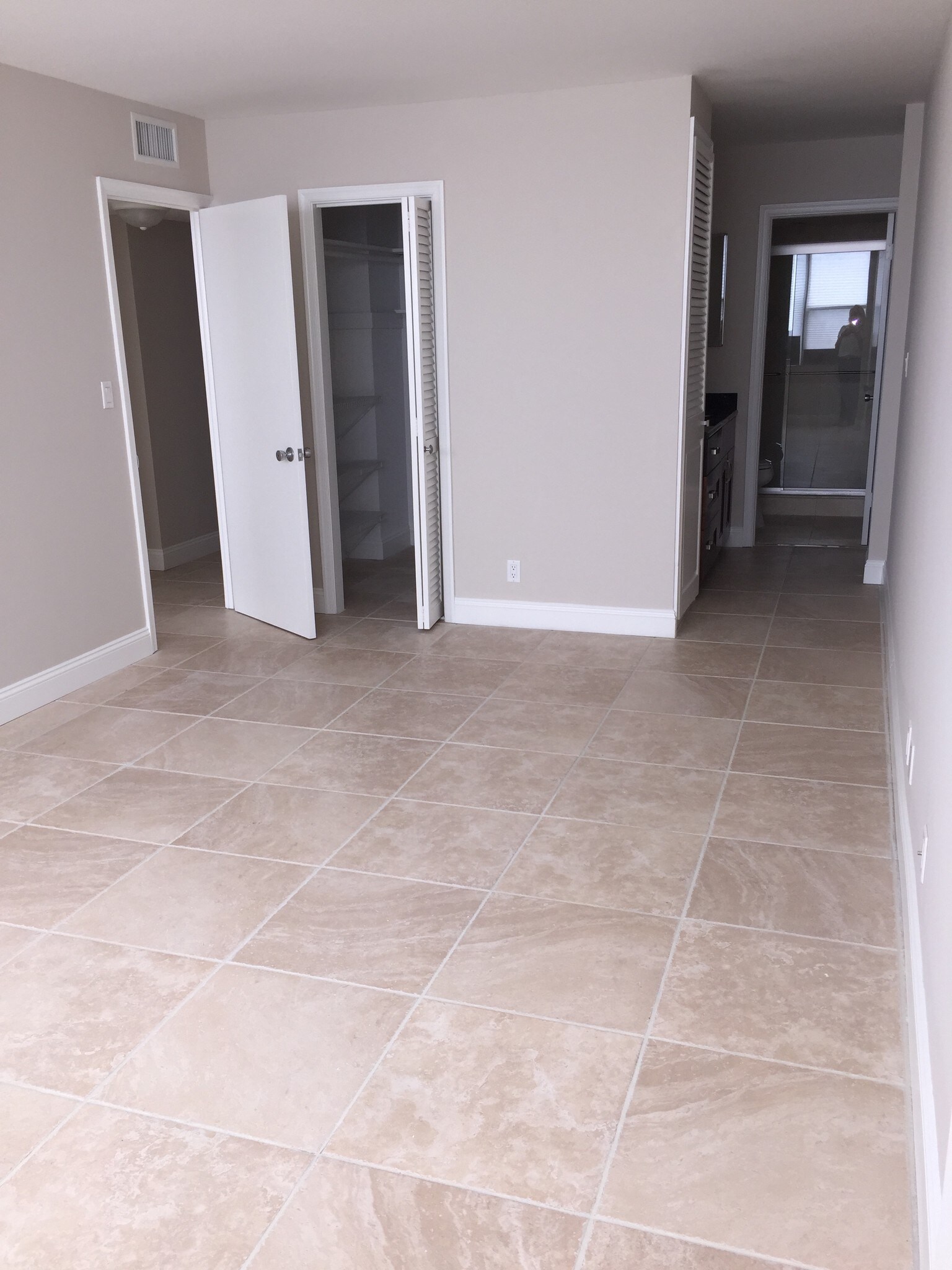 master bedroom view - 3301 NE 32nd Ave