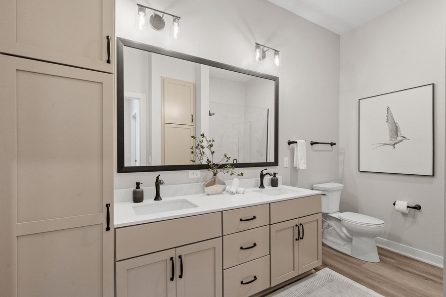 Building Photo - The Ensley