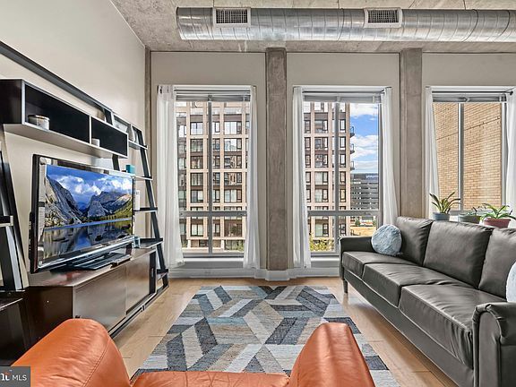 Building Photo - 301 Massachusetts Ave NW