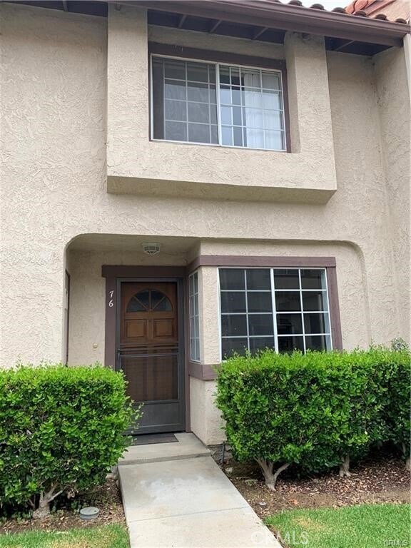 Building Photo - 5604 Las Virgenes Rd