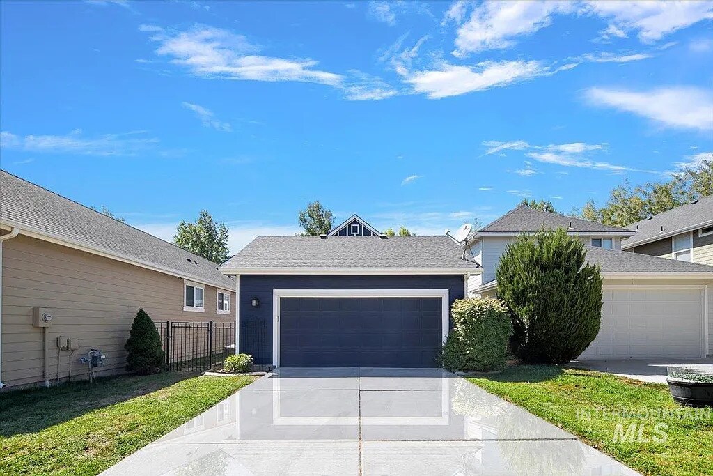 Building Photo - 3918 S Mill Site Ave