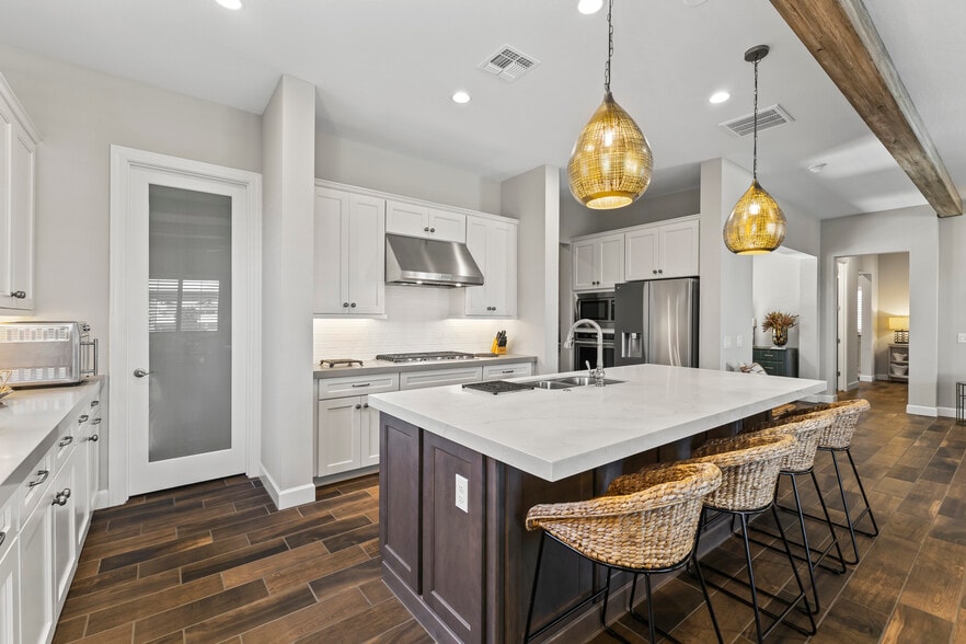 Building Photo - 10921 N Blakely St