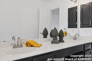 Building Photo - 23613 Grayling Ln