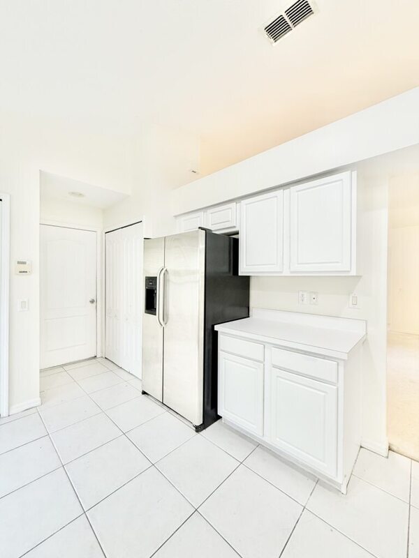 Building Photo - 5431 Ayrshire Dr