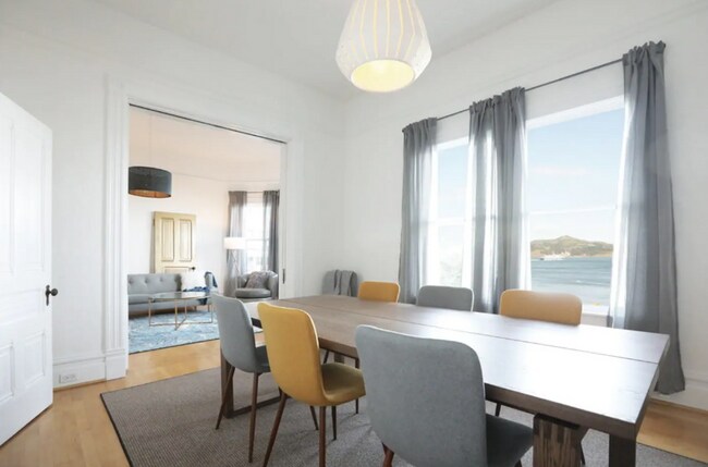 Building Photo - BACK ON THE MARKET! Rare historic waterfront home in Sausalito w/bay views, water access, office/...