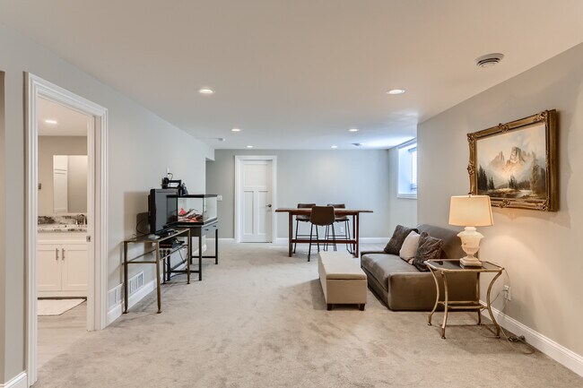 Building Photo - 18215 19th Ave N