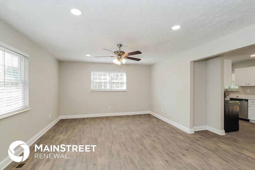Building Photo - 7441 Homestead Dr