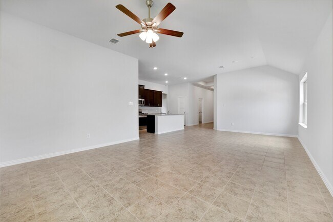 Building Photo - 2207 Villa Flora Ln