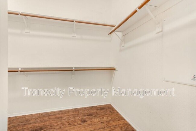 Building Photo - 6502 S Adobe Dr