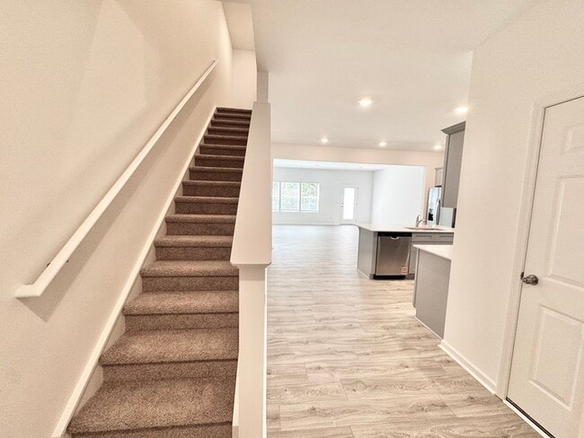 Building Photo - Brand-new three bedroom 2 1/2 bath townhome