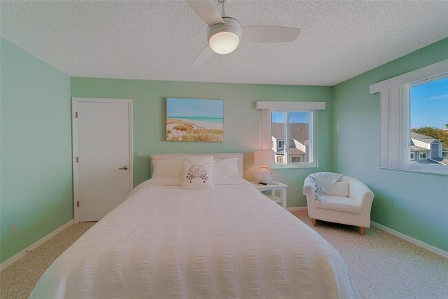 Building Photo - 911 Harbour House Dr