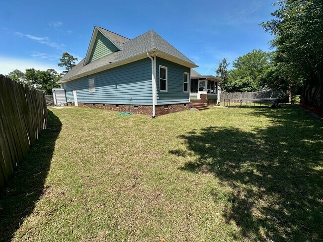 Building Photo - 2717 Millmann Rd