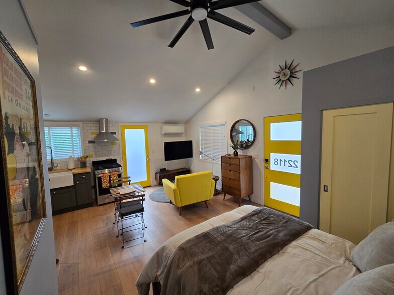 Building Photo - 22116 Gilmore St