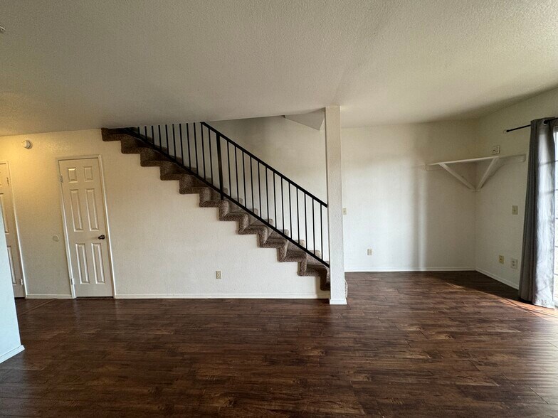 Building Photo - 5704 Camino Del Cielo