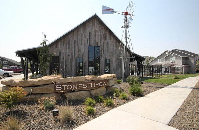 Building Photo - 12608 W Irving St