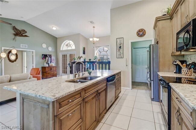 Building Photo - 2330 45th Ave NE