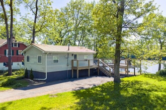 Building Photo - 3347 E 2059th Rd