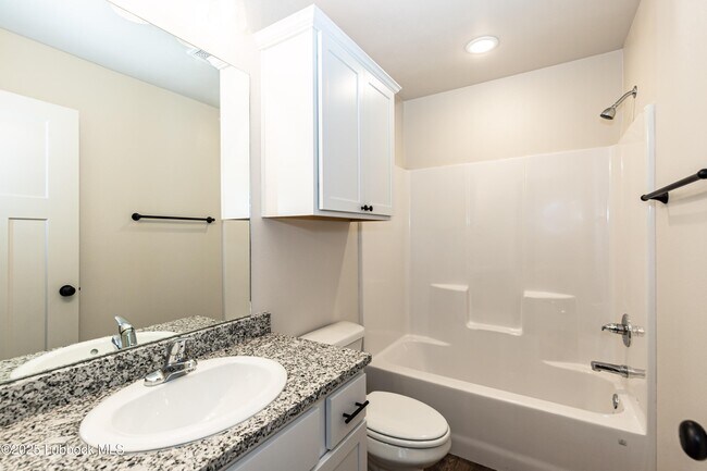 Building Photo - 2527 138th St