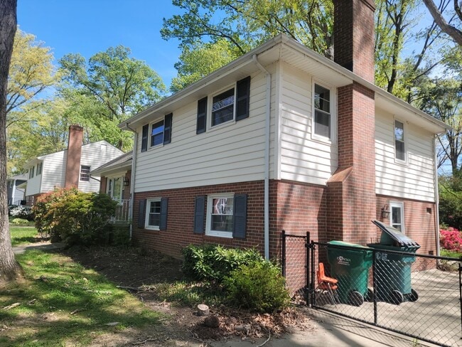 Building Photo - Delightful 3 Bedroom Home for Rent in Henrico