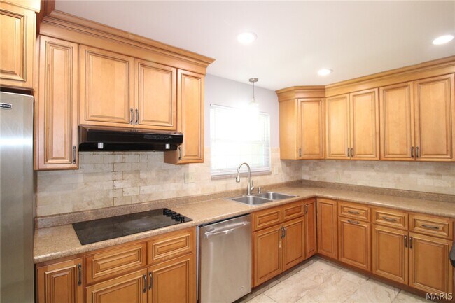 Building Photo - 12533 Starspur Ln