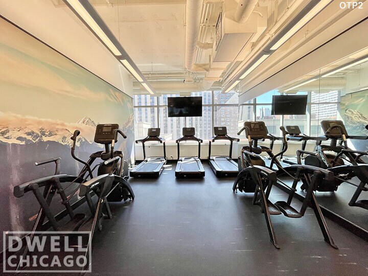 Building Photo - 1147 N Wells St