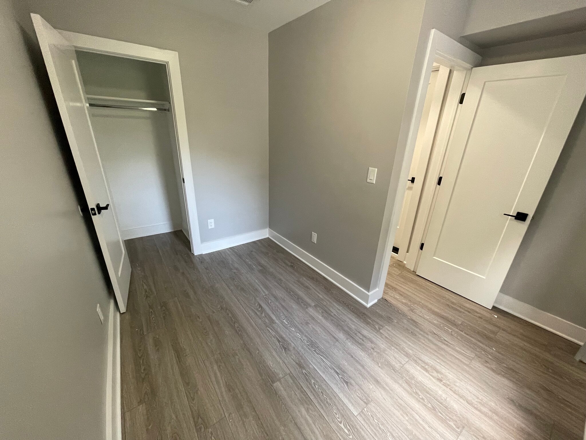 Unit 2R - 26 Yale Ave