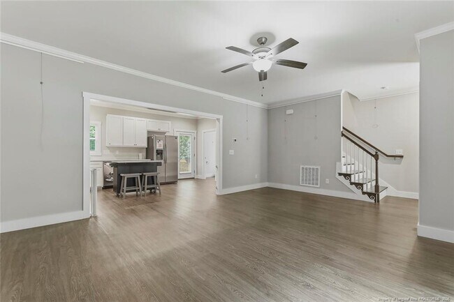 Building Photo - 407 W Mooring Way