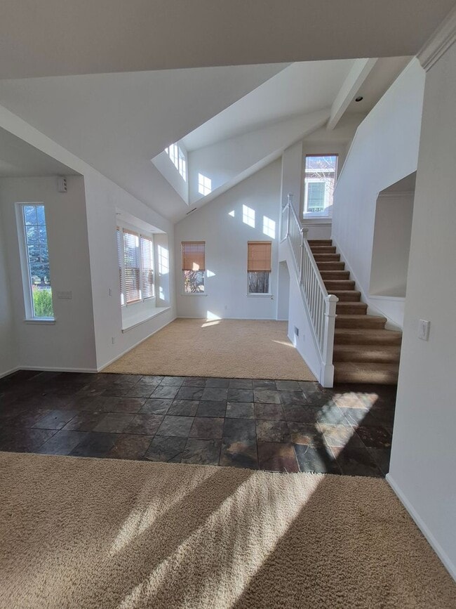 Building Photo - 3 Bed 2.5 Bath - The Parks at Broken Top.