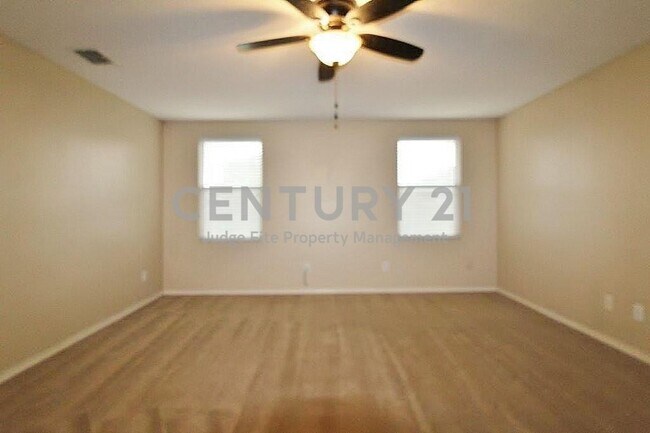 Building Photo - Wonderful 3/2/2 in CROWLEY ISD For Rent!