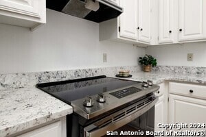 Building Photo - 142 W San Antonio St
