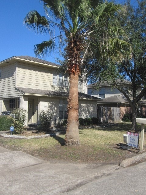 Building Photo - 10834 Sugar Hill Dr