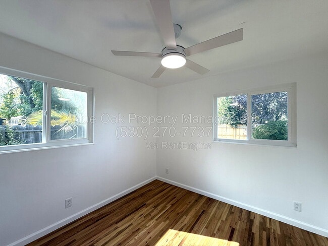 Building Photo - 847 Nancy Ln