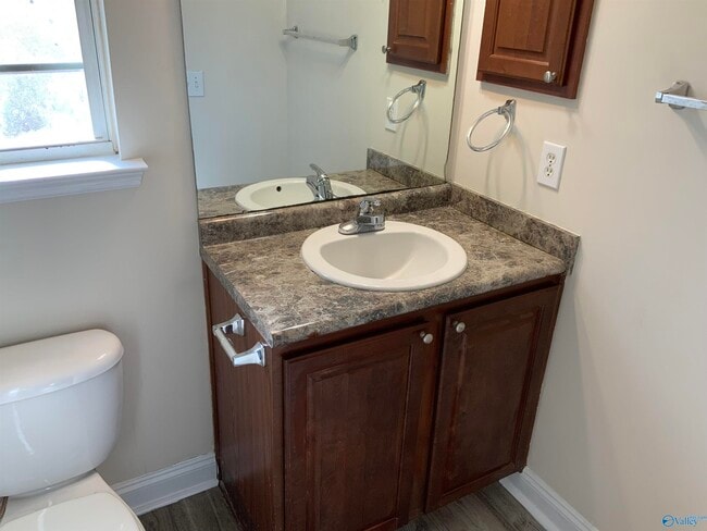 Building Photo - 285 Shadow Ct SW