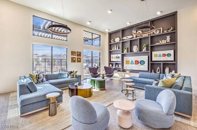 Building Photo - 4555 Camino Al Norte