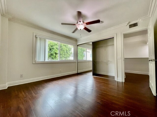 Building Photo - 2558 Orange Ave