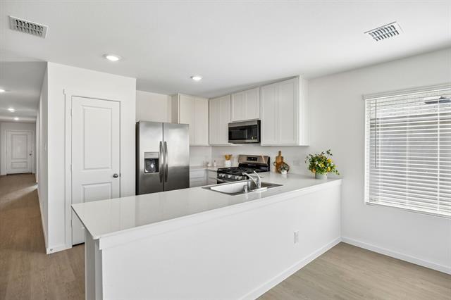 Building Photo - 3012 Tooley Dr