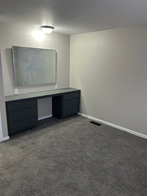 Building Photo - 6050 OH-14