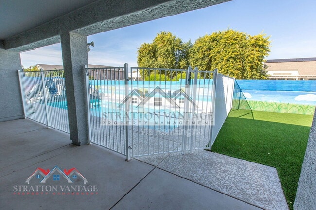 Building Photo - 21748 E Escalante Rd