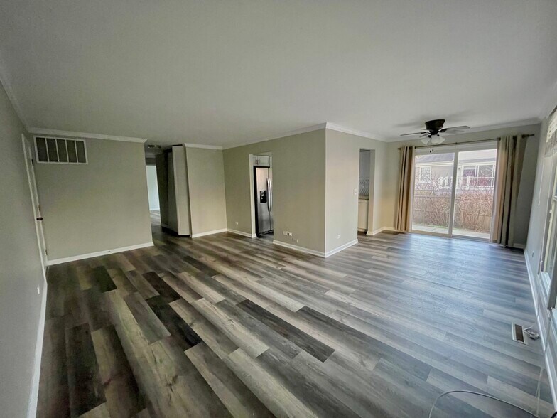 Building Photo - 837 Garfield Ave