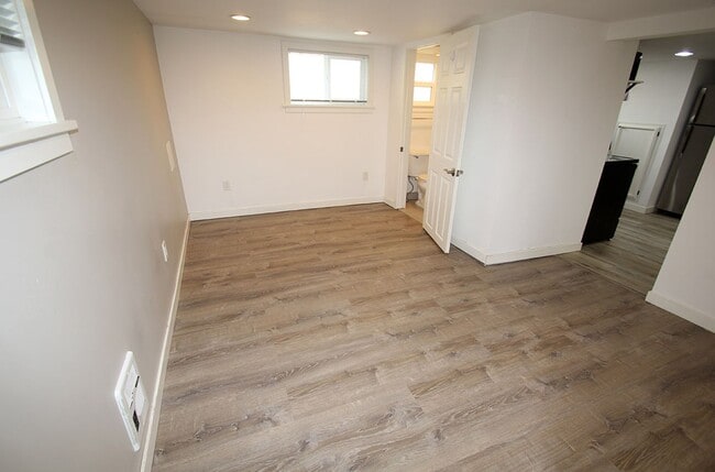 Primary Photo - Inghean 7326 Triplex - Ballard