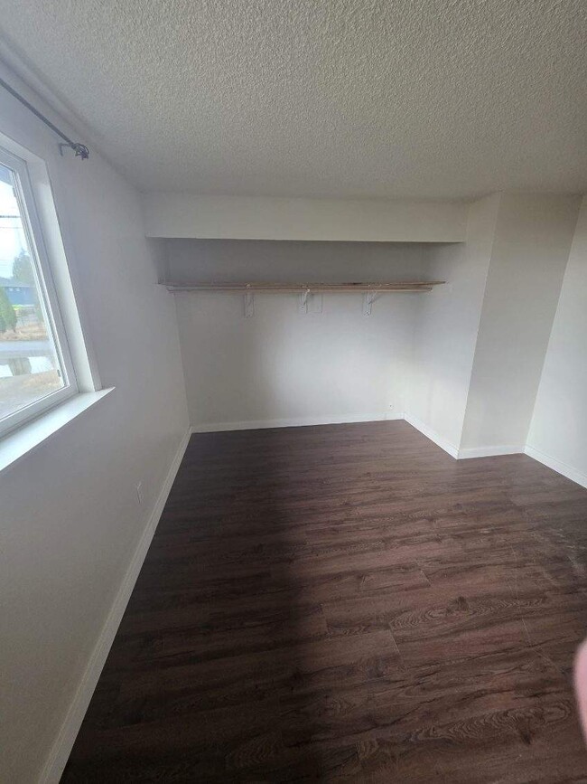 Building Photo - 54-56-56 Shoup St