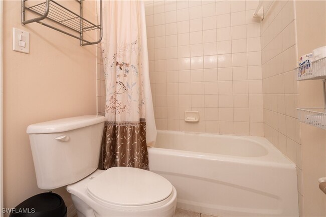 Building Photo - 15449 Bellamar Cir