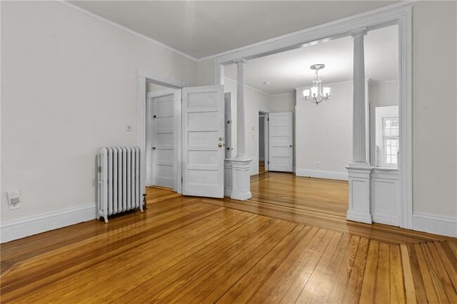 Building Photo - 159 Camp St