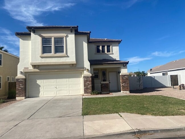 Primary Photo - Mesa East Valley Home near Desert Ridge High