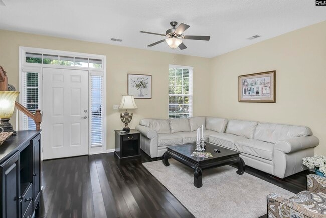 Building Photo - 106 Tuscany Ct